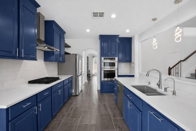 400 Cortona LN, Georgetown, TX 78628