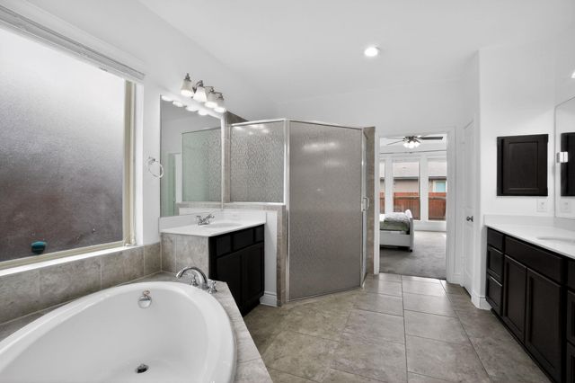 400 Cortona LN, Georgetown, TX 78628