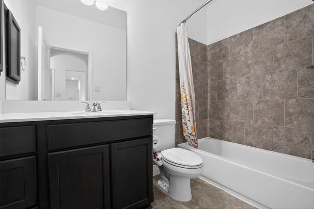 400 Cortona LN, Georgetown, TX 78628