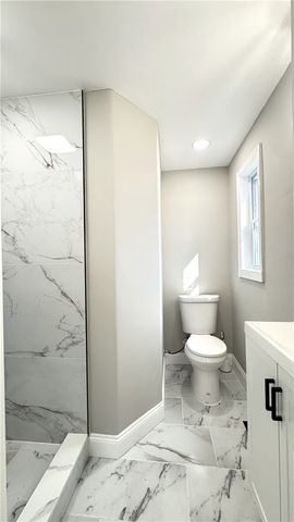 140 Orchard Dr, Penn Hills, PA 15235