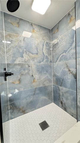 140 Orchard Dr, Penn Hills, PA 15235