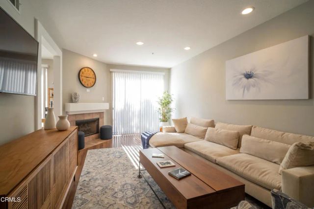 4006 Brindisi Place, Moorpark, CA 93021