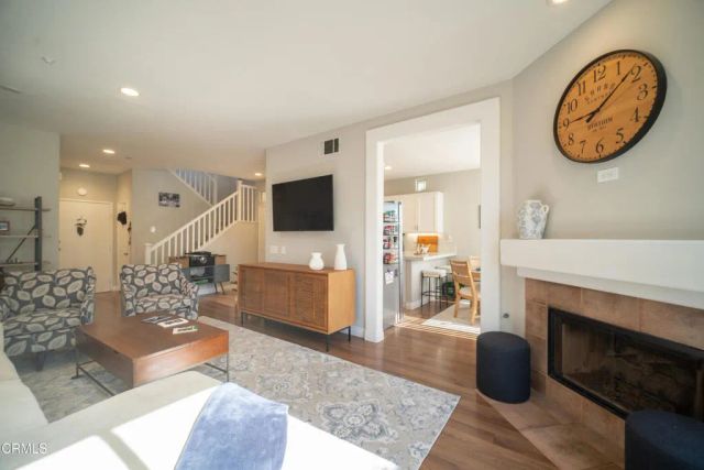 4006 Brindisi Place, Moorpark, CA 93021