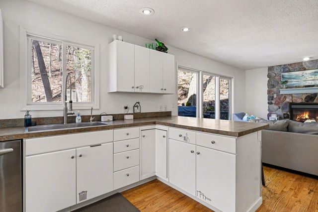 6479 Lakeshore Avenue, West Olive, MI 49460