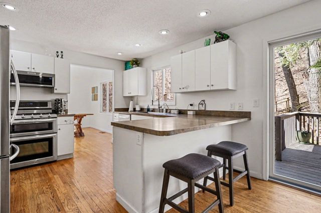 6479 Lakeshore Avenue, West Olive, MI 49460