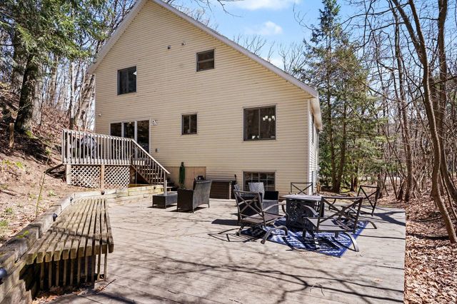 6479 Lakeshore Avenue, West Olive, MI 49460