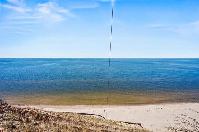 6479 Lakeshore Avenue, West Olive, MI 49460