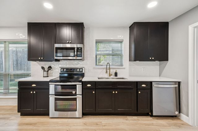 2833 Meadowbrook Drive, Plano, TX 75075