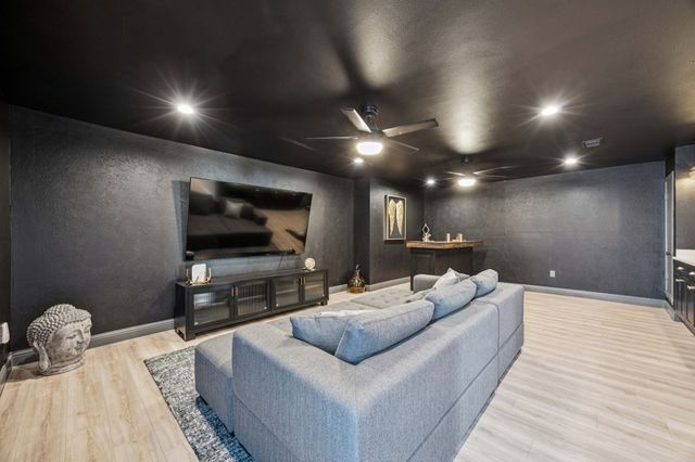 2833 Meadowbrook Drive, Plano, TX 75075