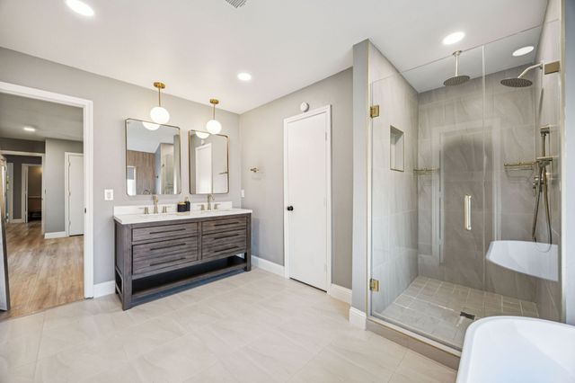 2833 Meadowbrook Drive, Plano, TX 75075