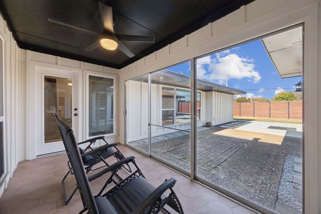 2833 Meadowbrook Drive, Plano, TX 75075