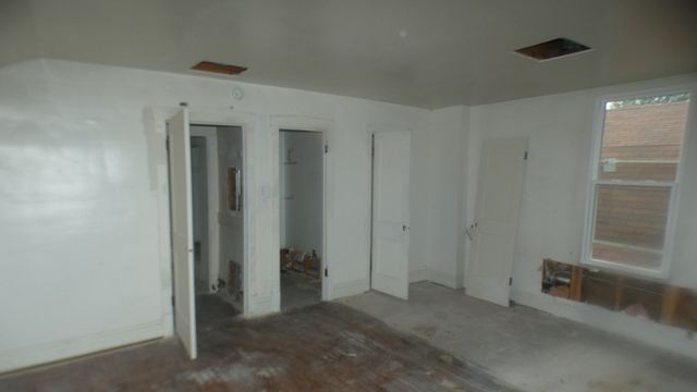 2657 E 93rd Street, Chicago, IL 60617