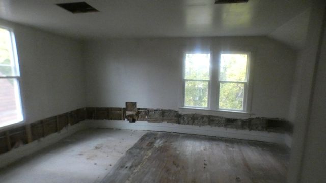 2657 E 93rd Street, Chicago, IL 60617