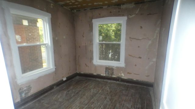 2657 E 93rd Street, Chicago, IL 60617