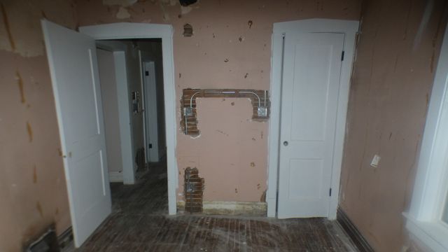 2657 E 93rd Street, Chicago, IL 60617