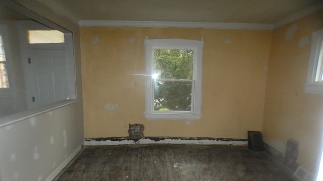 2657 E 93rd Street, Chicago, IL 60617