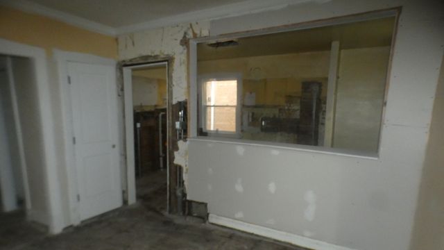 2657 E 93rd Street, Chicago, IL 60617