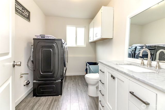 33227 39th Avenue SW, Federal Way, WA 98023