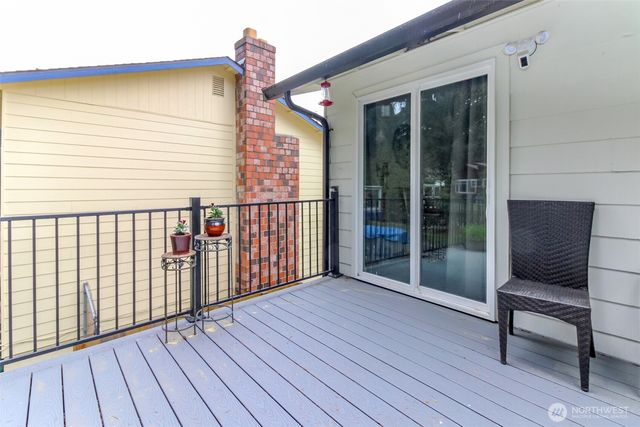 33227 39th Avenue SW, Federal Way, WA 98023