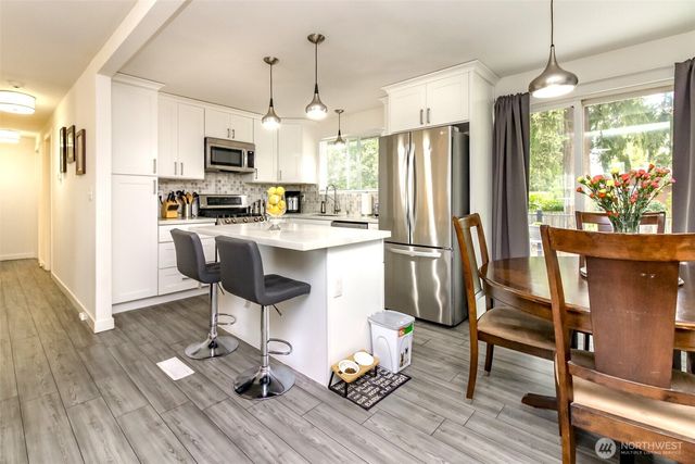 33227 39th Avenue SW, Federal Way, WA 98023