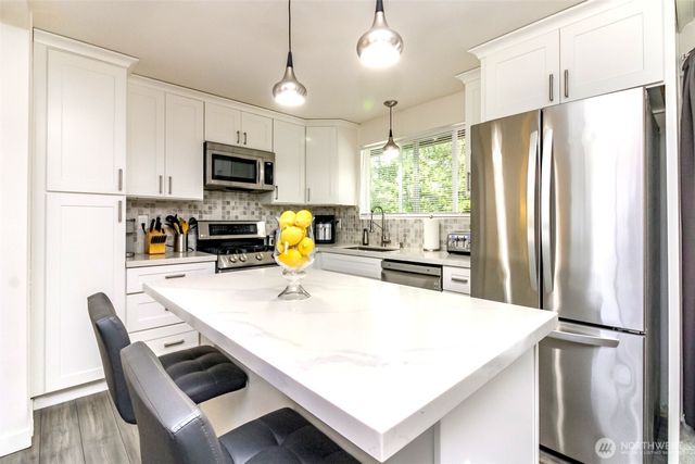 33227 39th Avenue SW, Federal Way, WA 98023