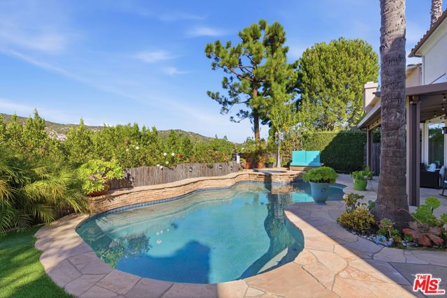 7365 Westcliff Drive, West Hills (los Angeles), CA 91307
