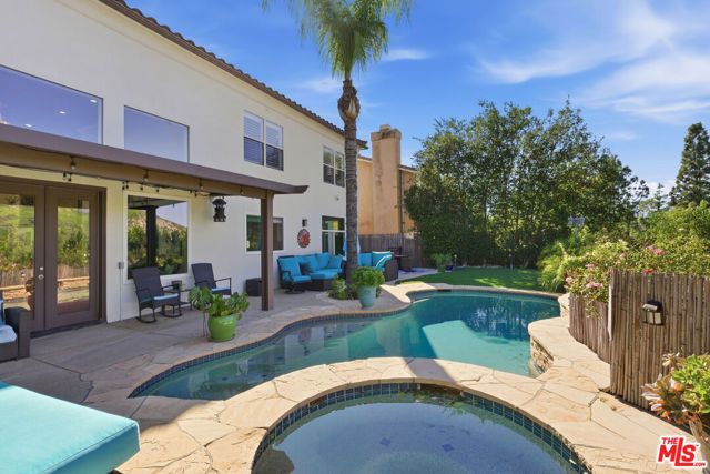 7365 Westcliff Drive, West Hills (los Angeles), CA 91307