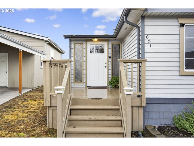 681 Sw CONCORD Way, Beaverton, OR 97006