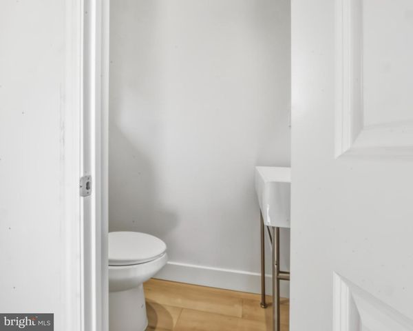 1015 MERRYMOUNT AVE S, Blackwood, NJ 08012