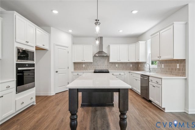 11861 Riverpark Ter, Chesterfield, VA 23838