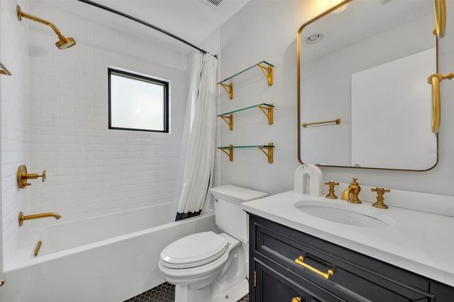 356 S OSCEOLA AVENUE 17A, Orlando, FL 32801