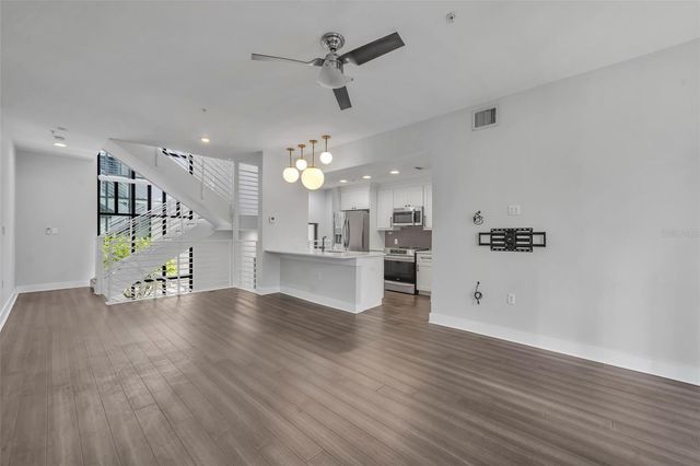 356 S OSCEOLA AVENUE 17A, Orlando, FL 32801