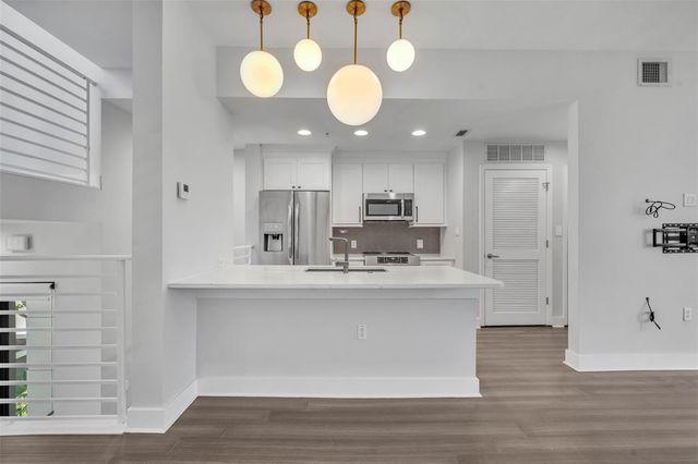 356 S OSCEOLA AVENUE 17A, Orlando, FL 32801