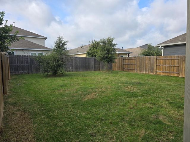 348 Fluttermill LOOP, Liberty Hill, TX 78628