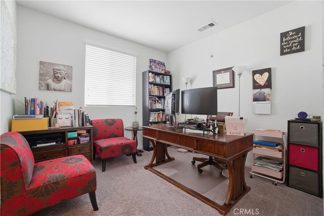 20040 Dampa Lane, Winnetka, CA 91306