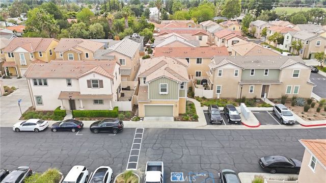 20040 Dampa Lane, Winnetka, CA 91306