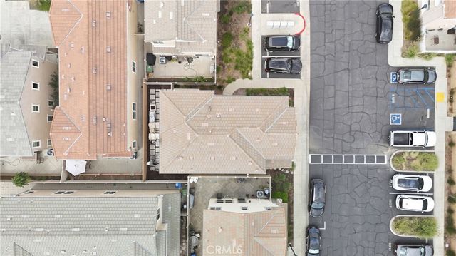 20040 Dampa Lane, Winnetka, CA 91306