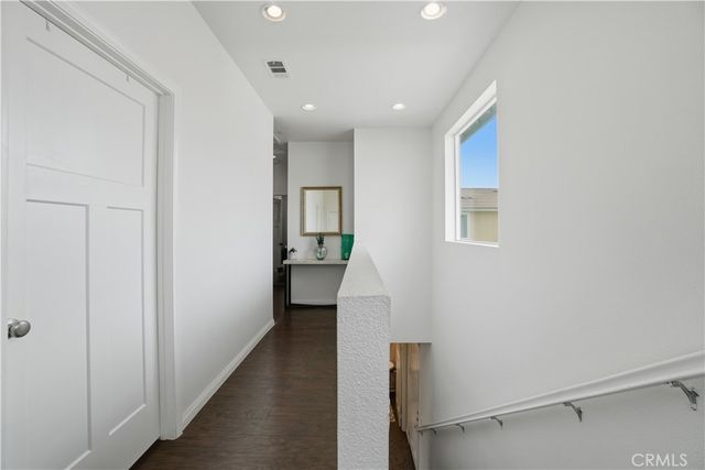 20040 Dampa Lane, Winnetka, CA 91306