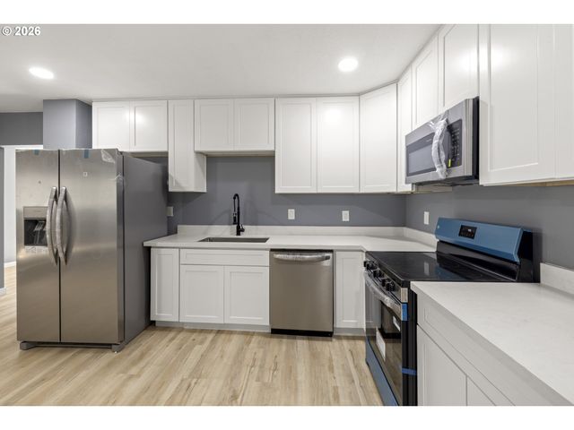 14062 Se FOSTER Rd, Portland, OR 97236