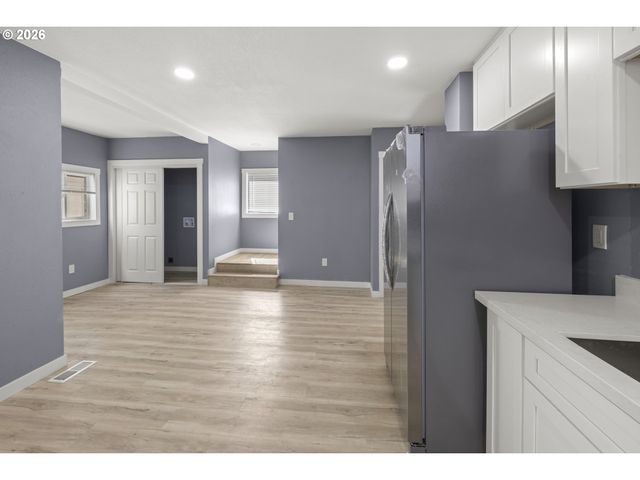 14062 Se FOSTER Rd, Portland, OR 97236