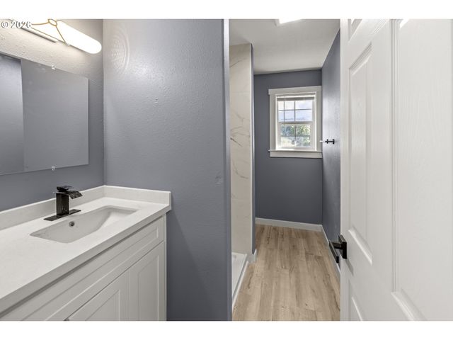 14062 Se FOSTER Rd, Portland, OR 97236