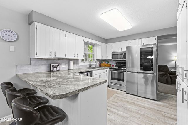 120 Barnsbury Drive, Lima, OH 45804