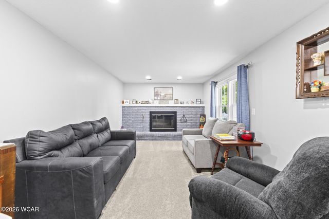 120 Barnsbury Drive, Lima, OH 45804