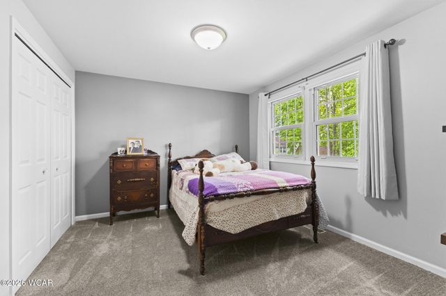 120 Barnsbury Drive, Lima, OH 45804