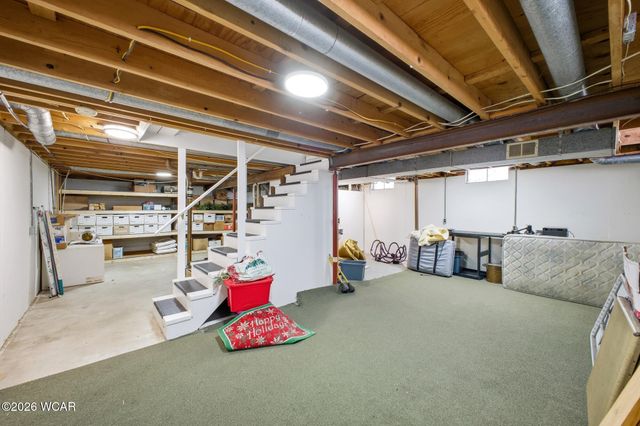 120 Barnsbury Drive, Lima, OH 45804