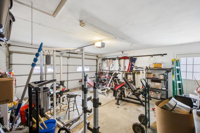 120 Barnsbury Drive, Lima, OH 45804