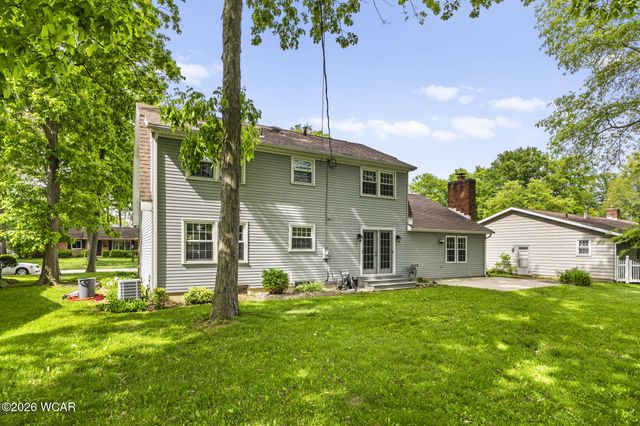 120 Barnsbury Drive, Lima, OH 45804