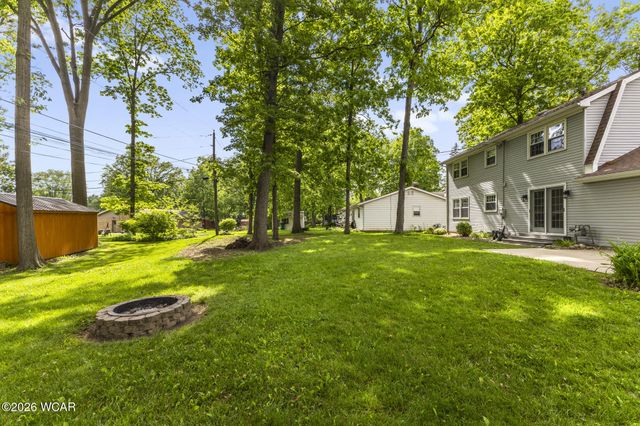 120 Barnsbury Drive, Lima, OH 45804