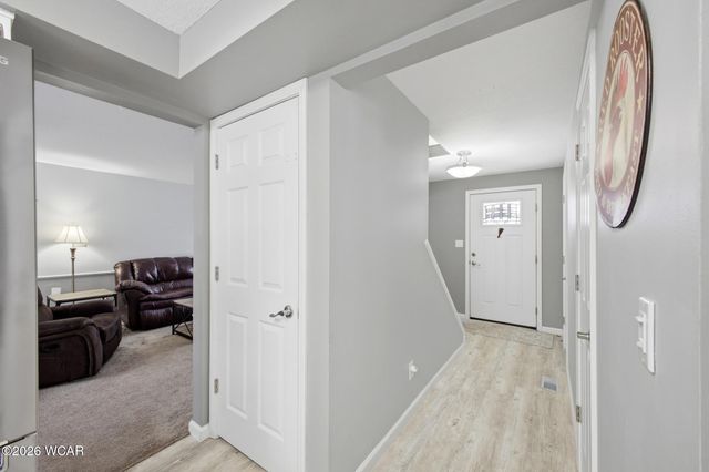 120 Barnsbury Drive, Lima, OH 45804