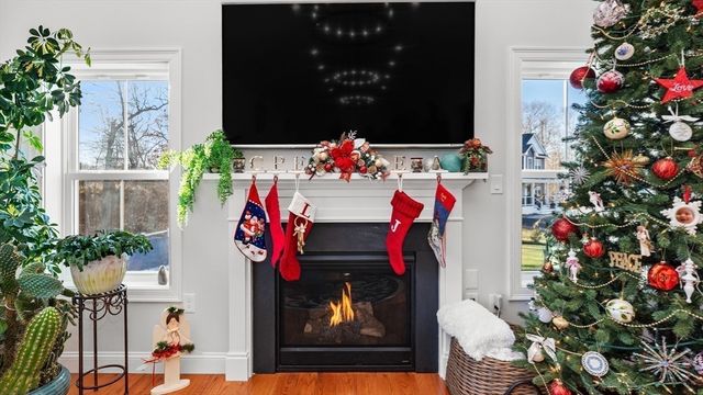 46 Magnolia Dr, Swansea, MA 02777